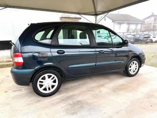 RENAULT Scenic usata, con Cerchi in lega