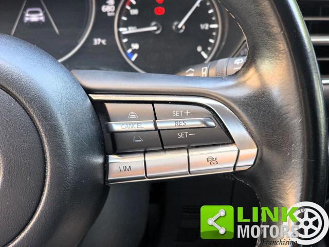 MAZDA 3 usata, con Controllo automatico clima