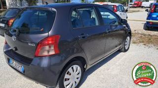 TOYOTA Yaris usata, con Boardcomputer