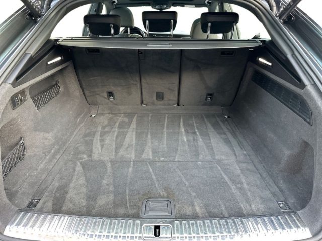 AUDI Q8 usata, con Chiusura centralizzata