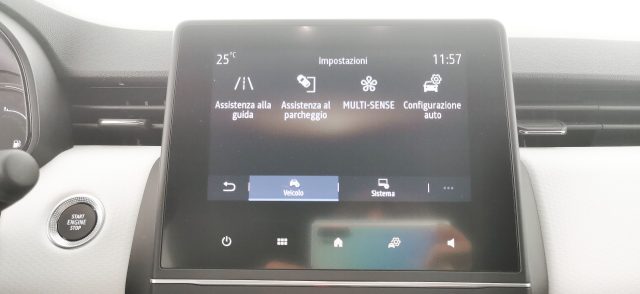 RENAULT Clio usata 64