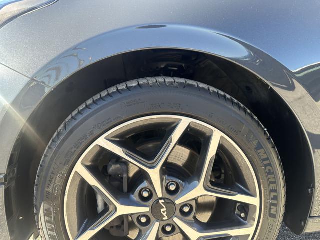 KIA Ceed usata, con Autoradio