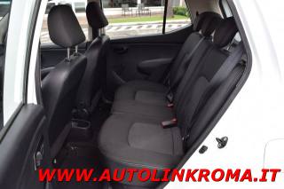 HYUNDAI i10 usata 16