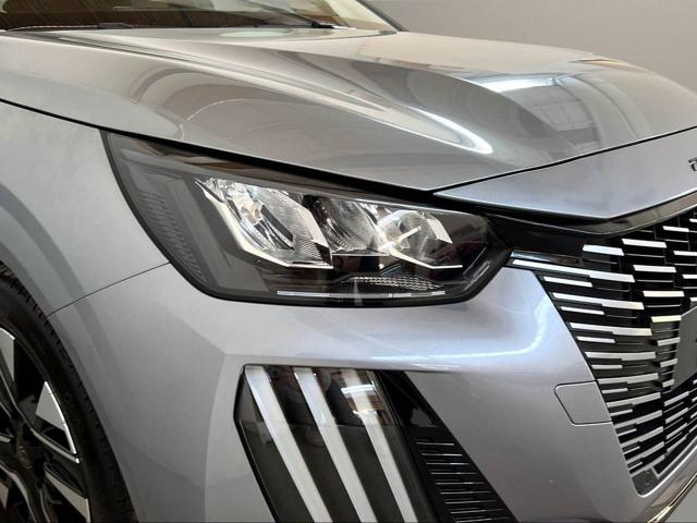 PEUGEOT 208 usata, con Autoradio digitale