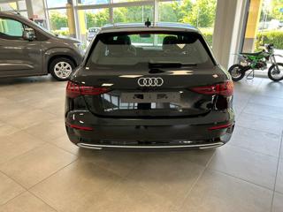 AUDI A3 usata, con Autoradio
