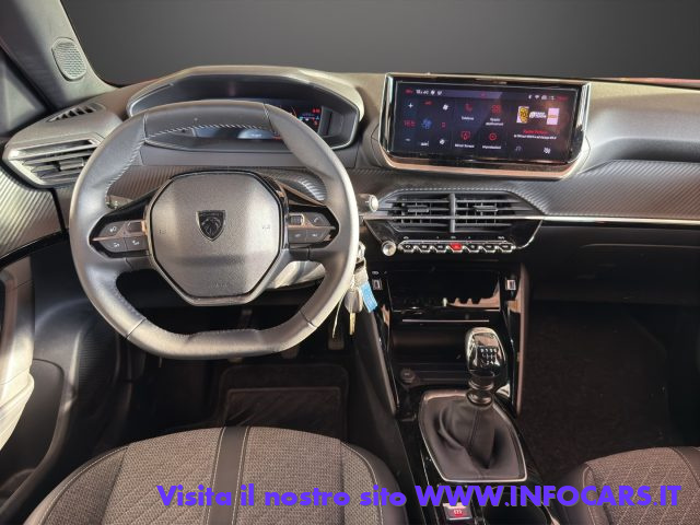 PEUGEOT 2008 usata, con Controllo automatico clima