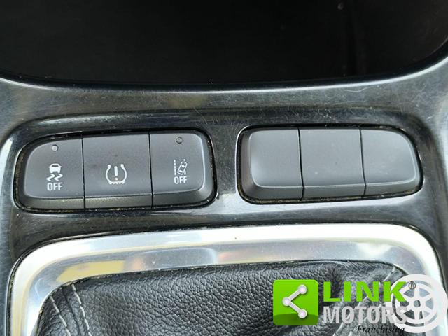 OPEL Crossland X usata, con Cruise Control