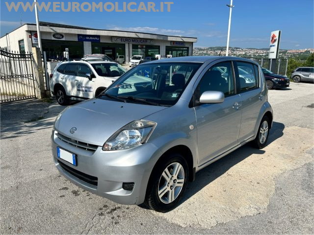 DAIHATSU Sirion usata, con Servosterzo