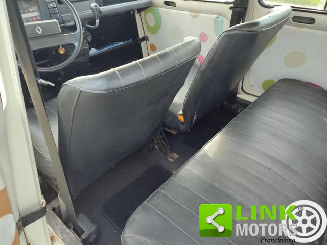 RENAULT R 4 usata 18