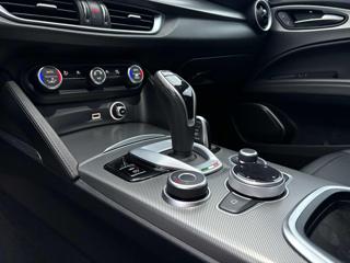 ALFA ROMEO Stelvio usata, con Controllo automatico clima
