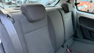 VOLKSWAGEN up! usata, con USB