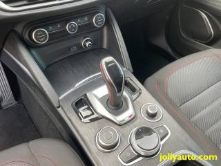 ALFA ROMEO Stelvio usata, con Sensore di luce