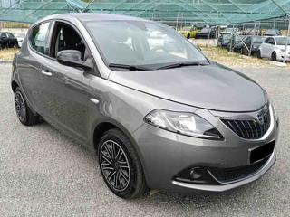LANCIA Ypsilon usata, con Airbag