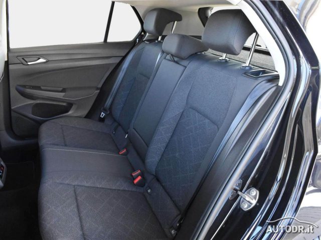 VOLKSWAGEN Golf usata, con Controllo automatico clima