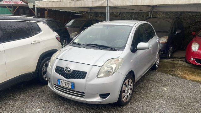 TOYOTA Yaris usata, con Airbag laterali