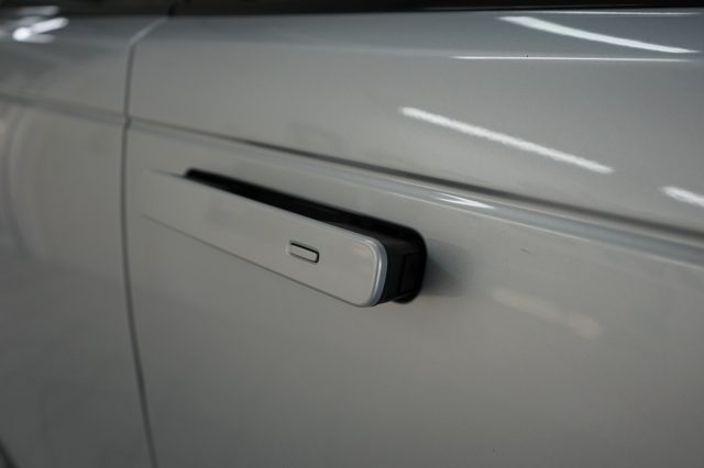 LAND ROVER Range Rover Velar usata 29