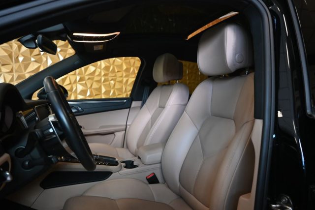PORSCHE Macan usata 25