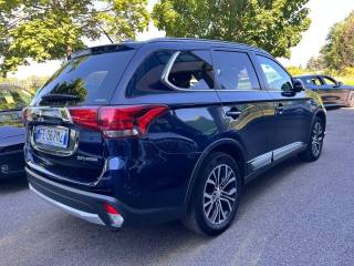 MITSUBISHI Outlander usata, con Alzacristalli elettrici