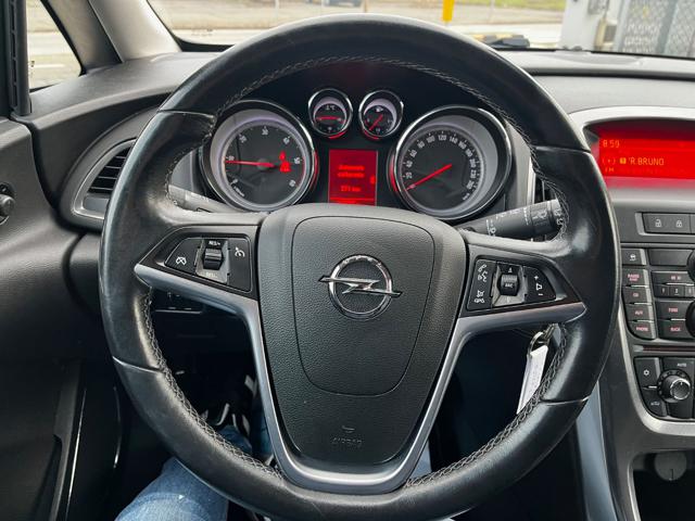 OPEL Astra usata, con Autoradio