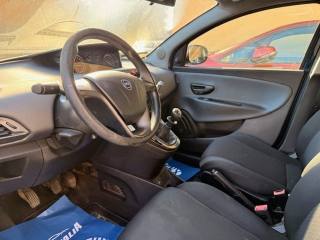 LANCIA Ypsilon usata, con ESP