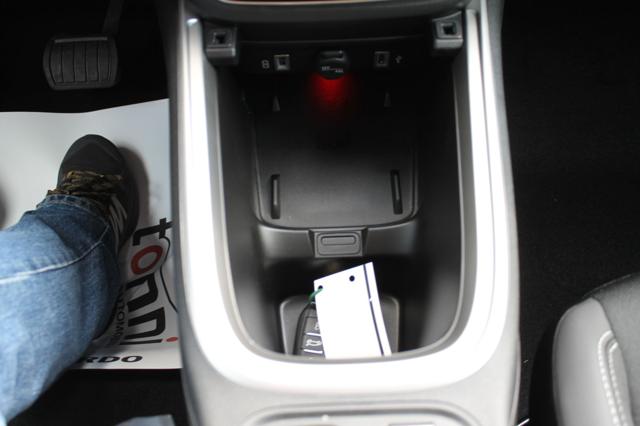 JEEP Avenger usata, con Sedile posteriore sdoppiato