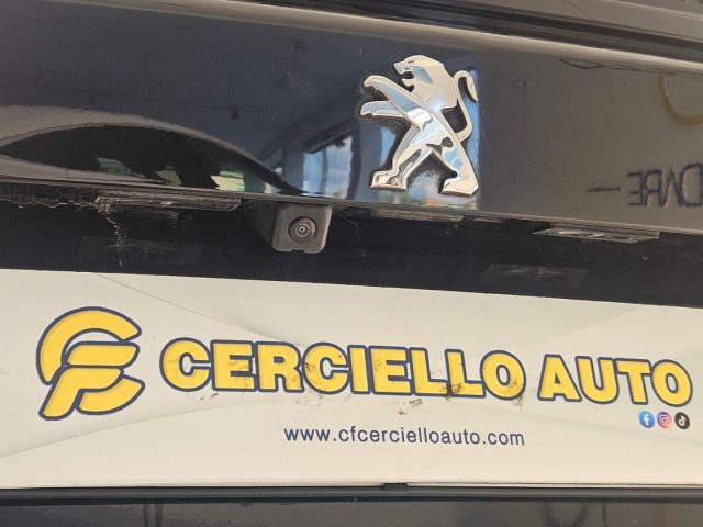 PEUGEOT 2008 usata, con USB