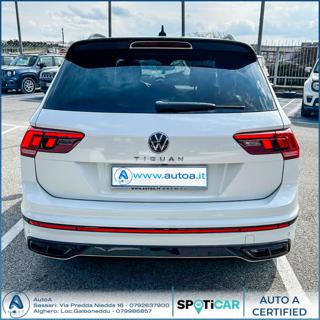 VOLKSWAGEN Tiguan usata, con Autoradio