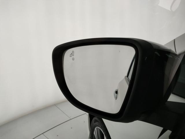 NISSAN Leaf usata, con ESP