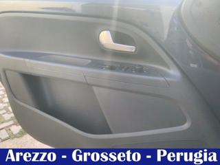 VOLKSWAGEN up! usata, con Sedile posteriore sdoppiato