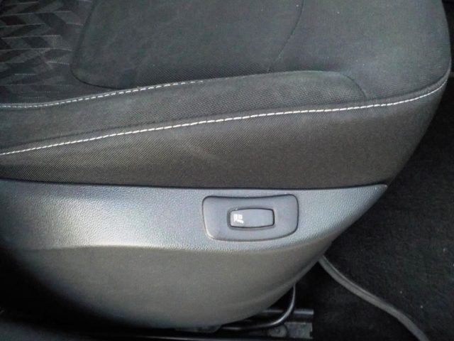 RENAULT Captur usata, con Monitoraggio pressione pneumatici