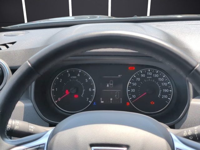 DACIA Duster usata, con Sensori di parcheggio posteriori