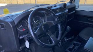 LAND ROVER Defender usata 21