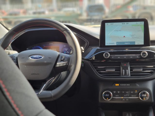 FORD Kuga usata, con Autoradio