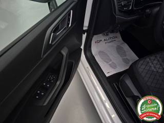 VOLKSWAGEN Taigo usata, con Fari LED