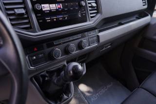 VOLKSWAGEN Crafter usata, con USB
