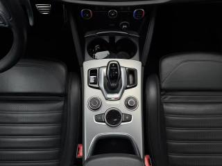 ALFA ROMEO Stelvio usata, con Fari Xenon