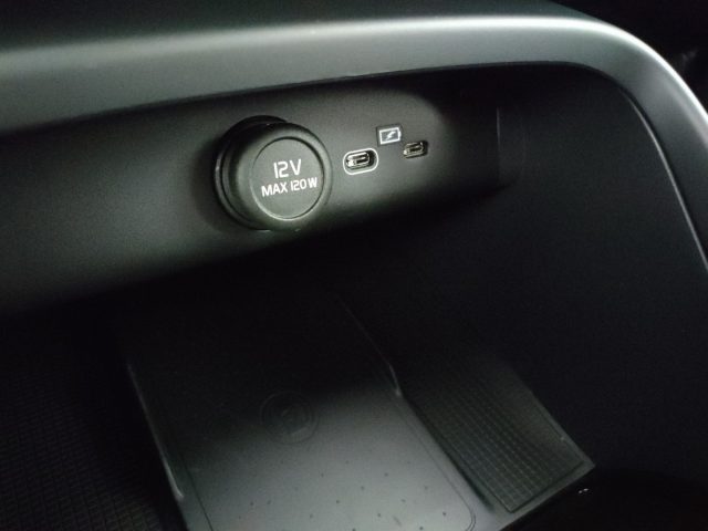 VOLVO C40 usata, con Controllo elettronico della corsia