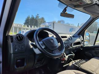 OPEL Movano usata, con Alzacristalli elettrici