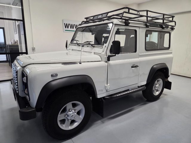 LAND ROVER Defender usata, con Autoradio