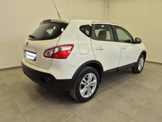 NISSAN Qashqai usata, con Autoradio
