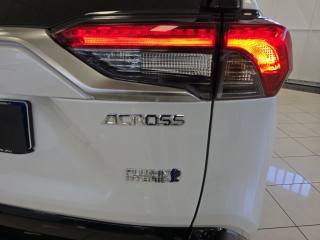 SUZUKI Across usata, con USB