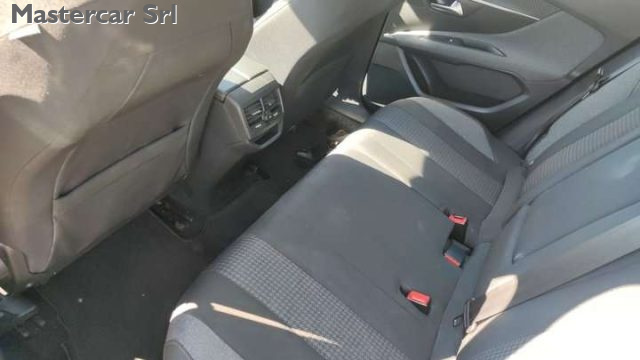 PEUGEOT 3008 usata, con Chiusura centralizzata