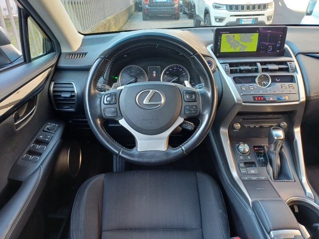 LEXUS NX 300 usata, con Lettore CD