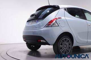 LANCIA Ypsilon usata, con USB