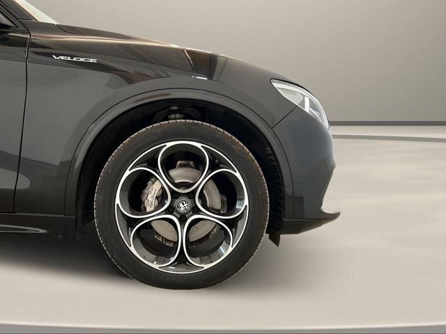 ALFA ROMEO Stelvio usata, con Specchietti laterali elettrici