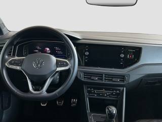 VOLKSWAGEN Taigo usata 10