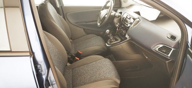 LANCIA Ypsilon usata 35