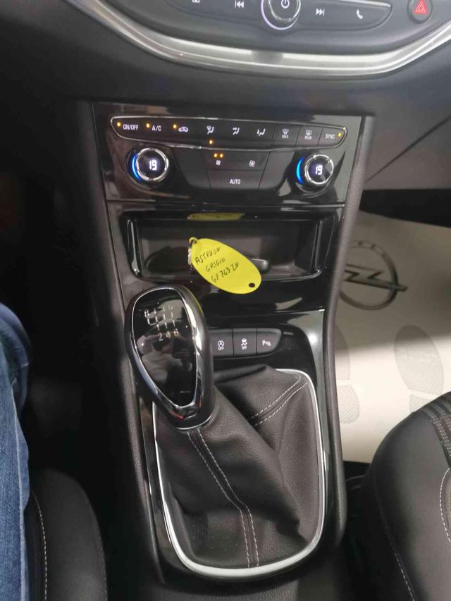 OPEL Astra usata, con Climatizzatore