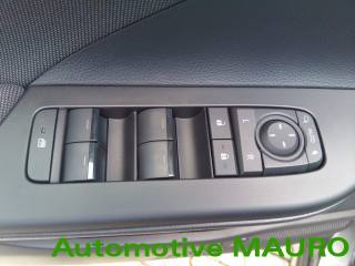 TOYOTA C-HR usata, con Specchietti laterali elettrici