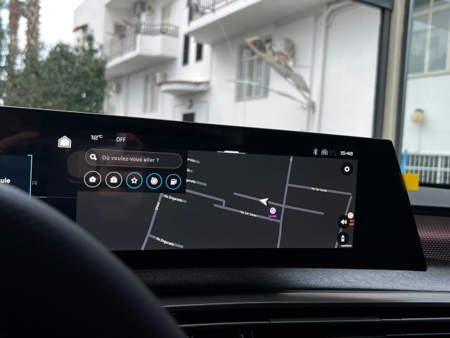 PEUGEOT 3008 usata, con Volante multifunzione